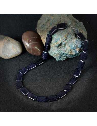 Collier pierre du soleil noire rectangles