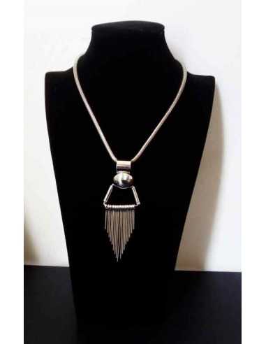 Collier géométrique avec chaines pendantes
