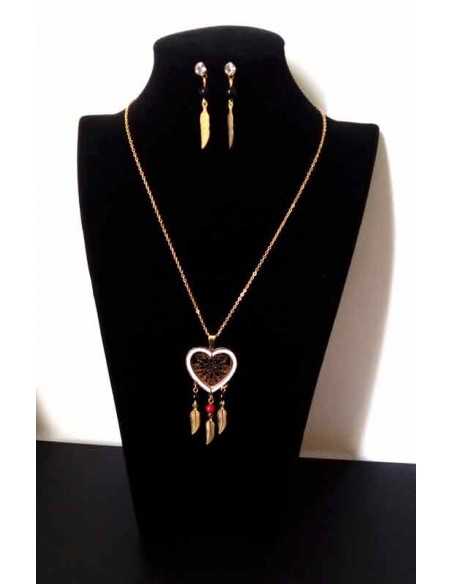 Parure acier collier pendentif coeur motif ethnique plumes et boucles