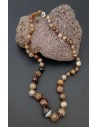 Collier pierre agate boules tailles dégradées facettées marron clair