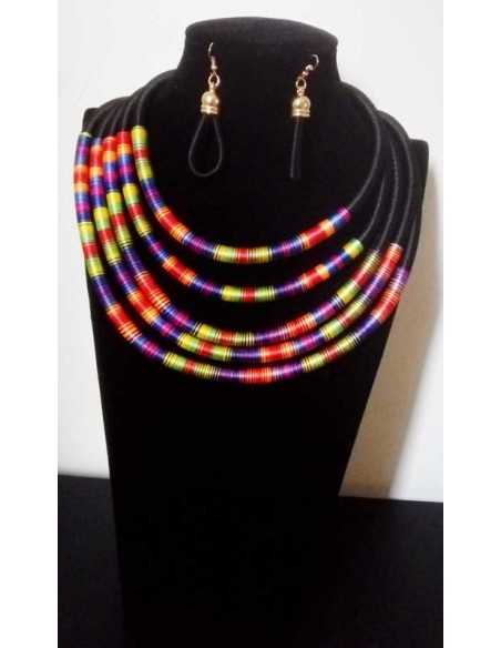 Collier tribal africain & boucles d'oreilles