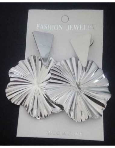 Boucles d'oreilles fleurs effet design