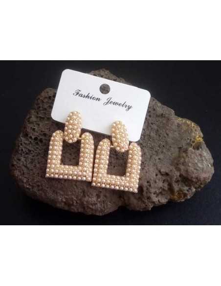 Boucles d'oreilles pendentes carrées avec perles 3.5 cm