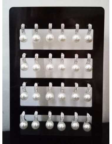 12 paires de boucles d'oreilles perle et demi anneau zirconium sur présentoir