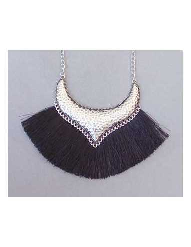 Collier franges à fil noir style ethnique 56 cm