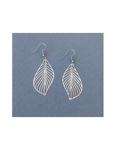 Boucles d'oreilles fantaisie feuille incurvée 4 cm