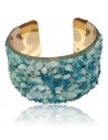 Bracelet manchette décoré de pierres de synthèse bleues