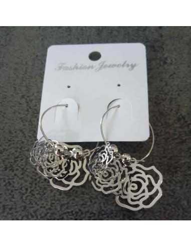 Boucles d'oreilles créoles avec fleurs suspendues